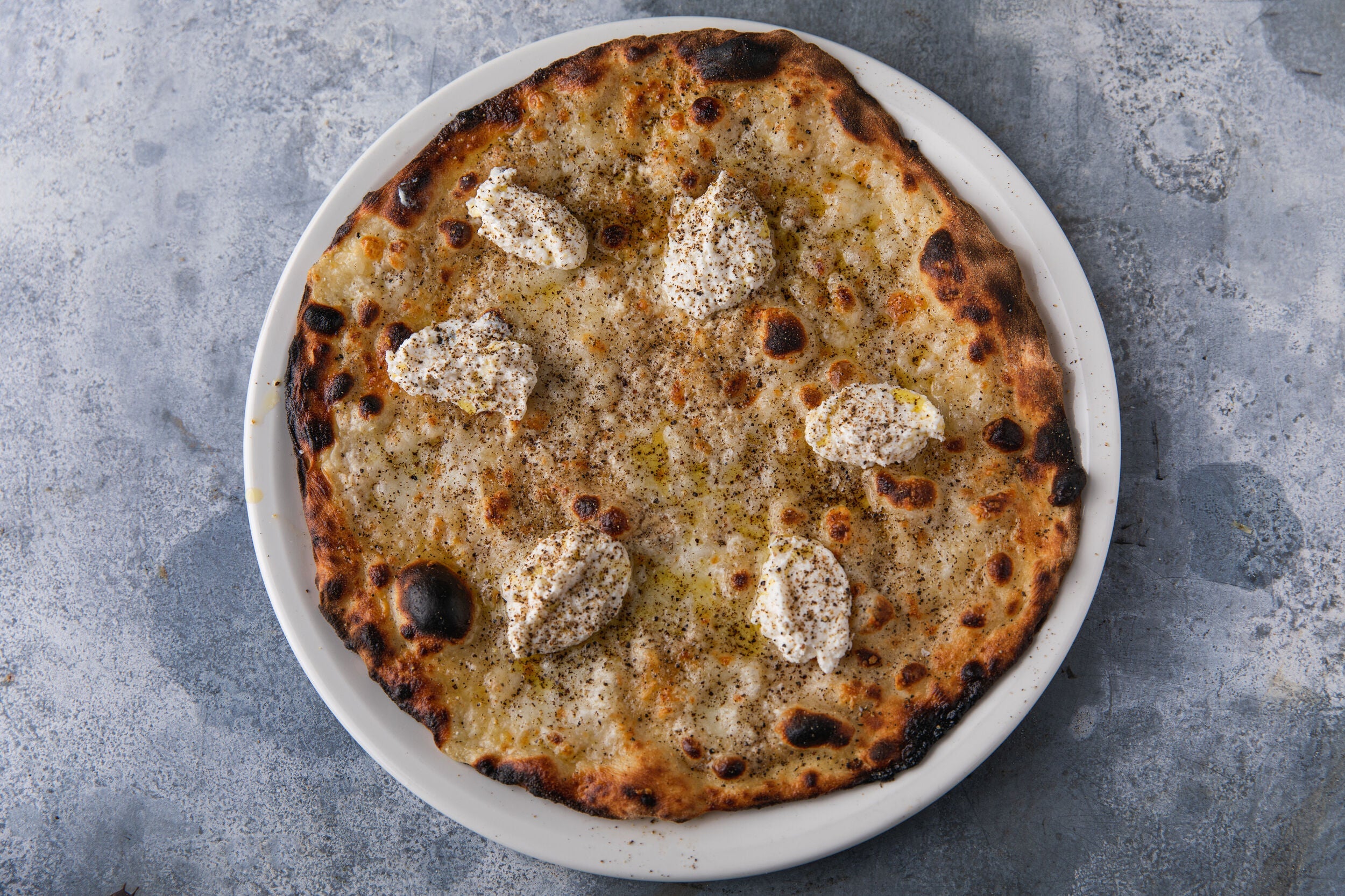 Cacio e Pepe Pizza Recipe | Gozney Dome Cooking | Gozney US