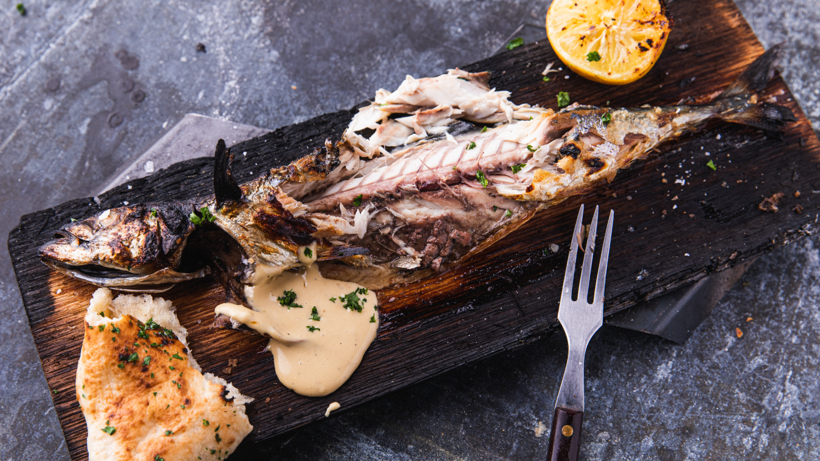 Cedar_Plank_Mackerel_Chris_Rob
