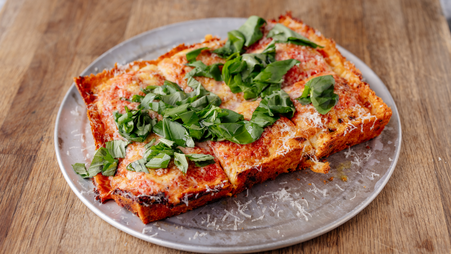 Detroit Style Margherita Pizza recipe poster image