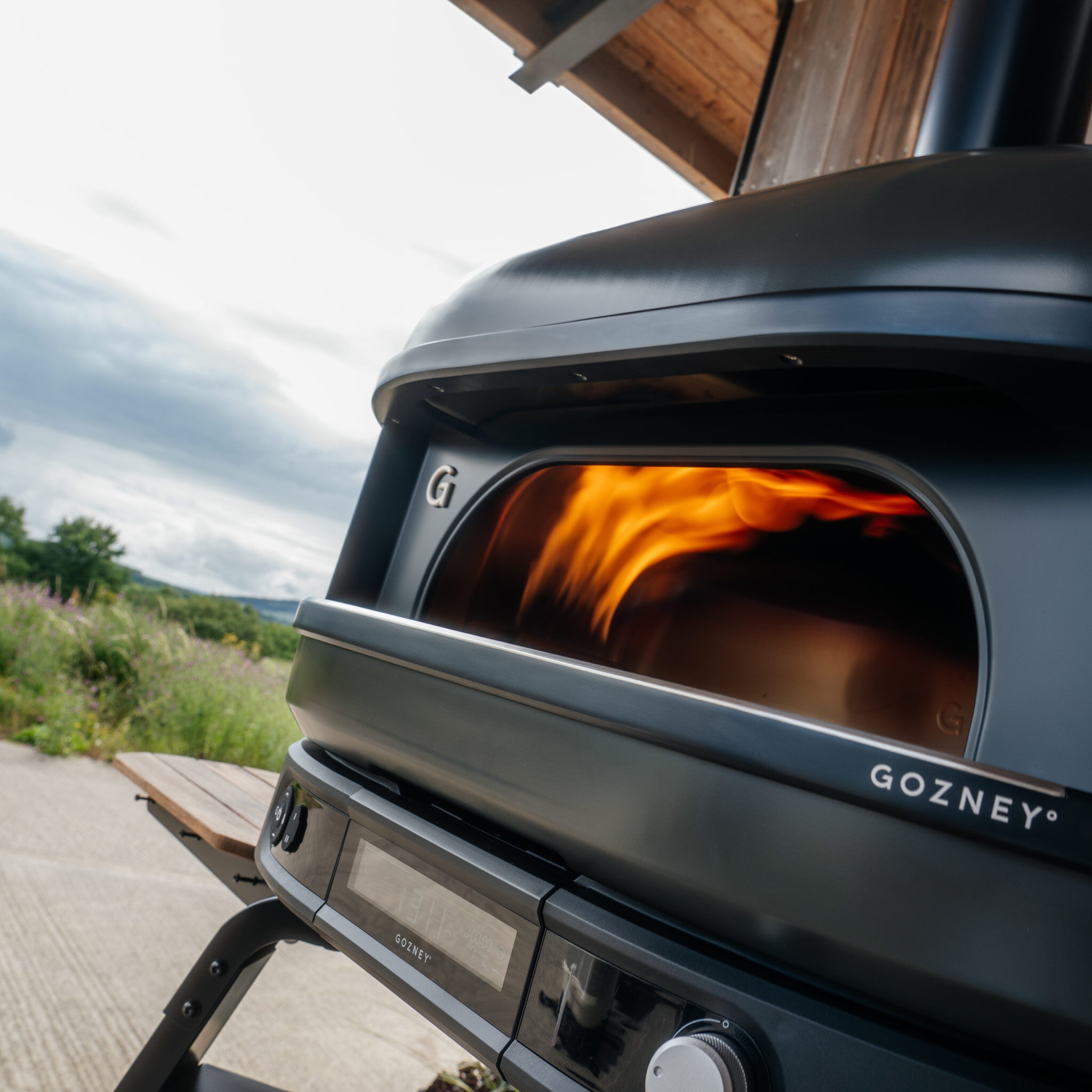 Dome XL (Gen 2) and Stand Bundle - Hybrid Fuel Natural Gas – Gozney