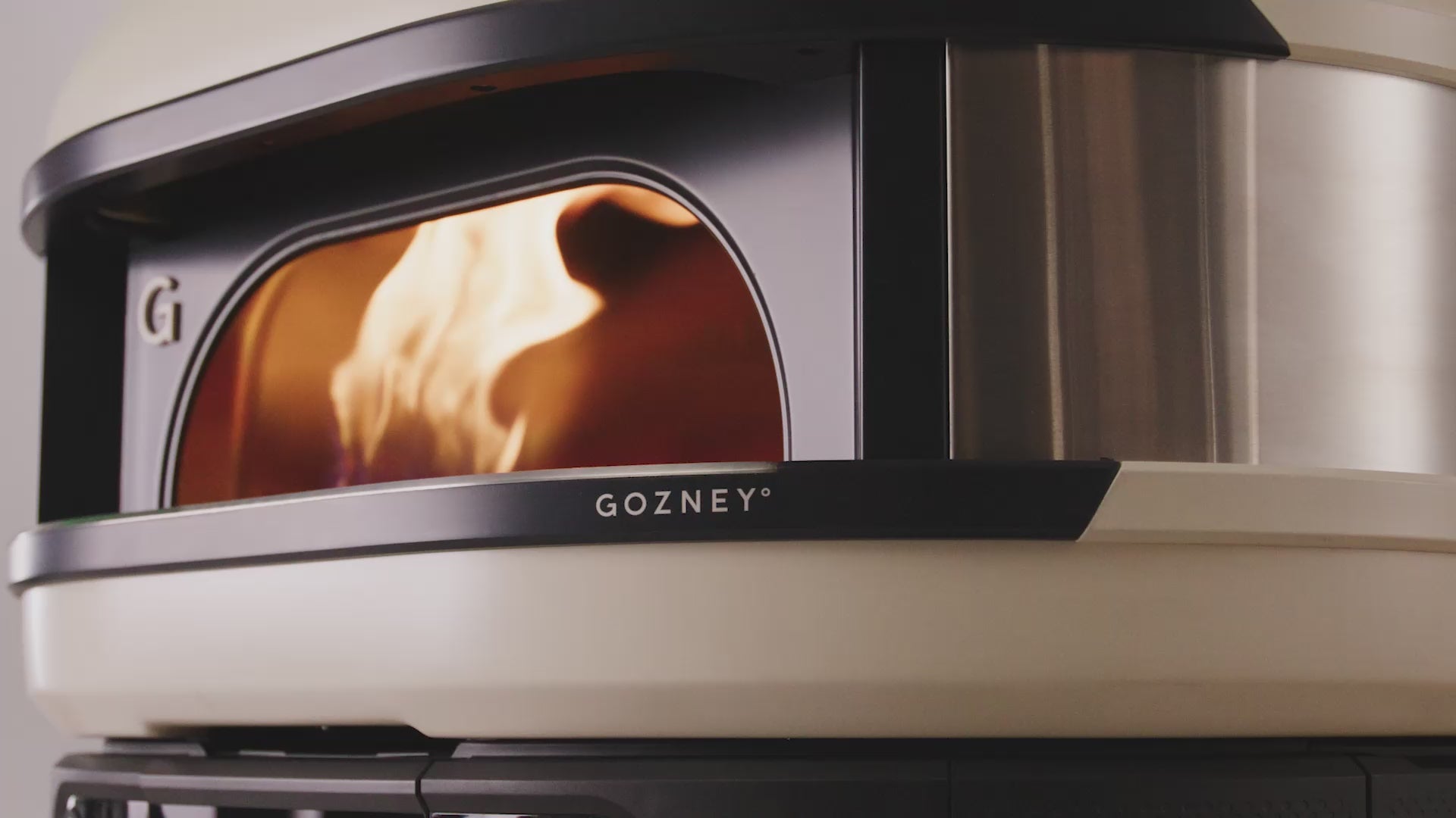 Gozney Dome (Gen 2) | Premium Dual-Fueled Outdoor Oven